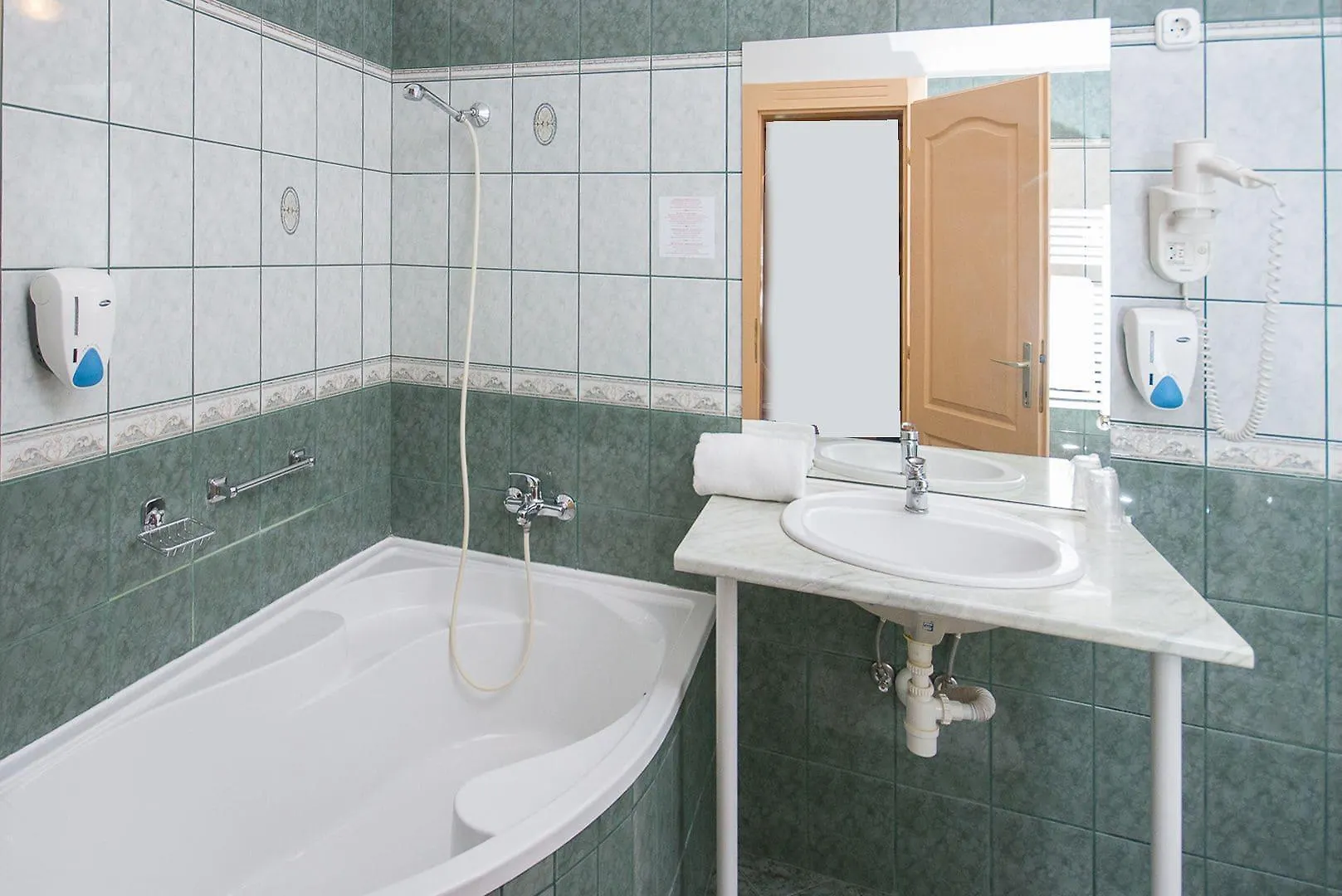 Platan Hotel Debrecen 3*,