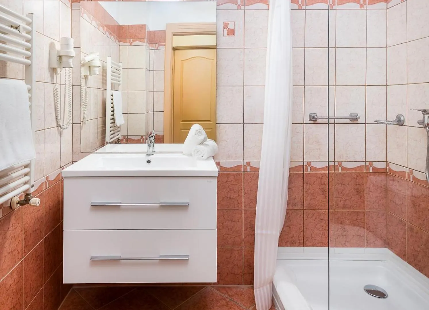 ***  Platan Hotel Debrecen Ungern