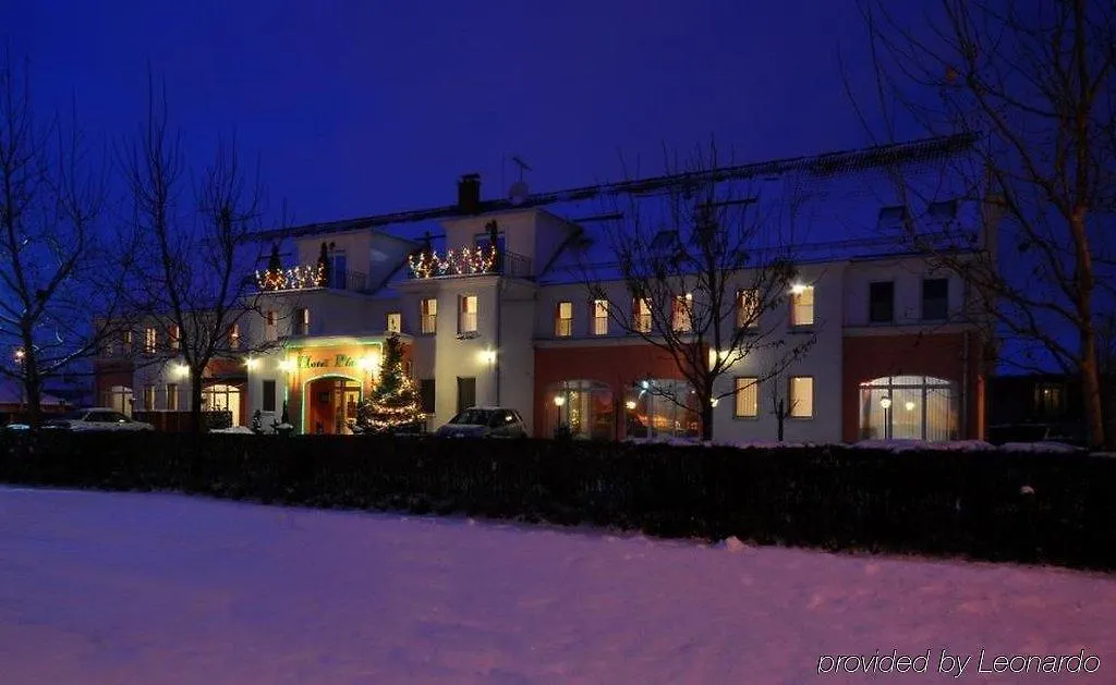 ***  Platan Hotel Debrecen Ungern